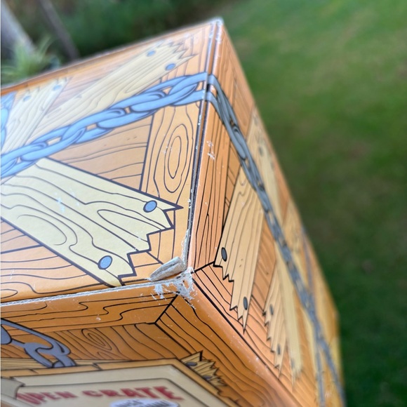 Vintage 1999 Tasmanian Devil Taz in Original Crate - Picture 8 of 10